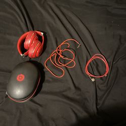 Beats By Dre Headphones