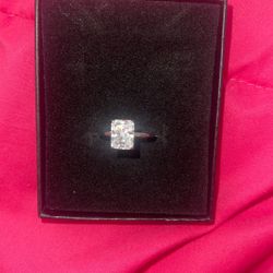 New Engagement Ring. 