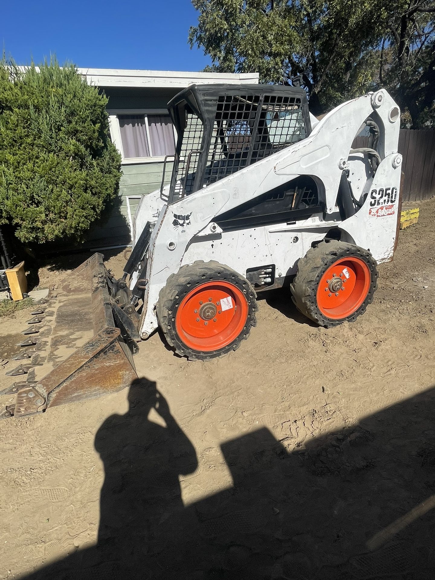 Bobcat S250