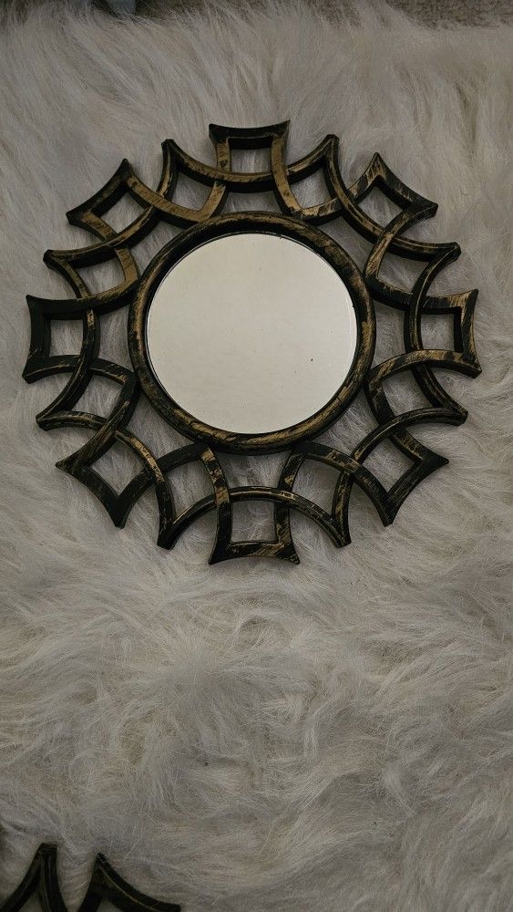 ANTIQUE GOLD WALL MIRRORS