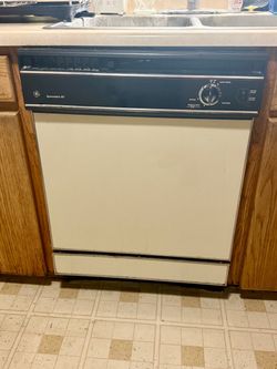Free Spacemaker GE Dishwasher