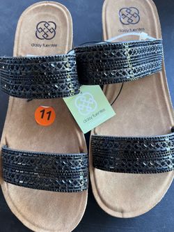 Daisy Fuentes shoes