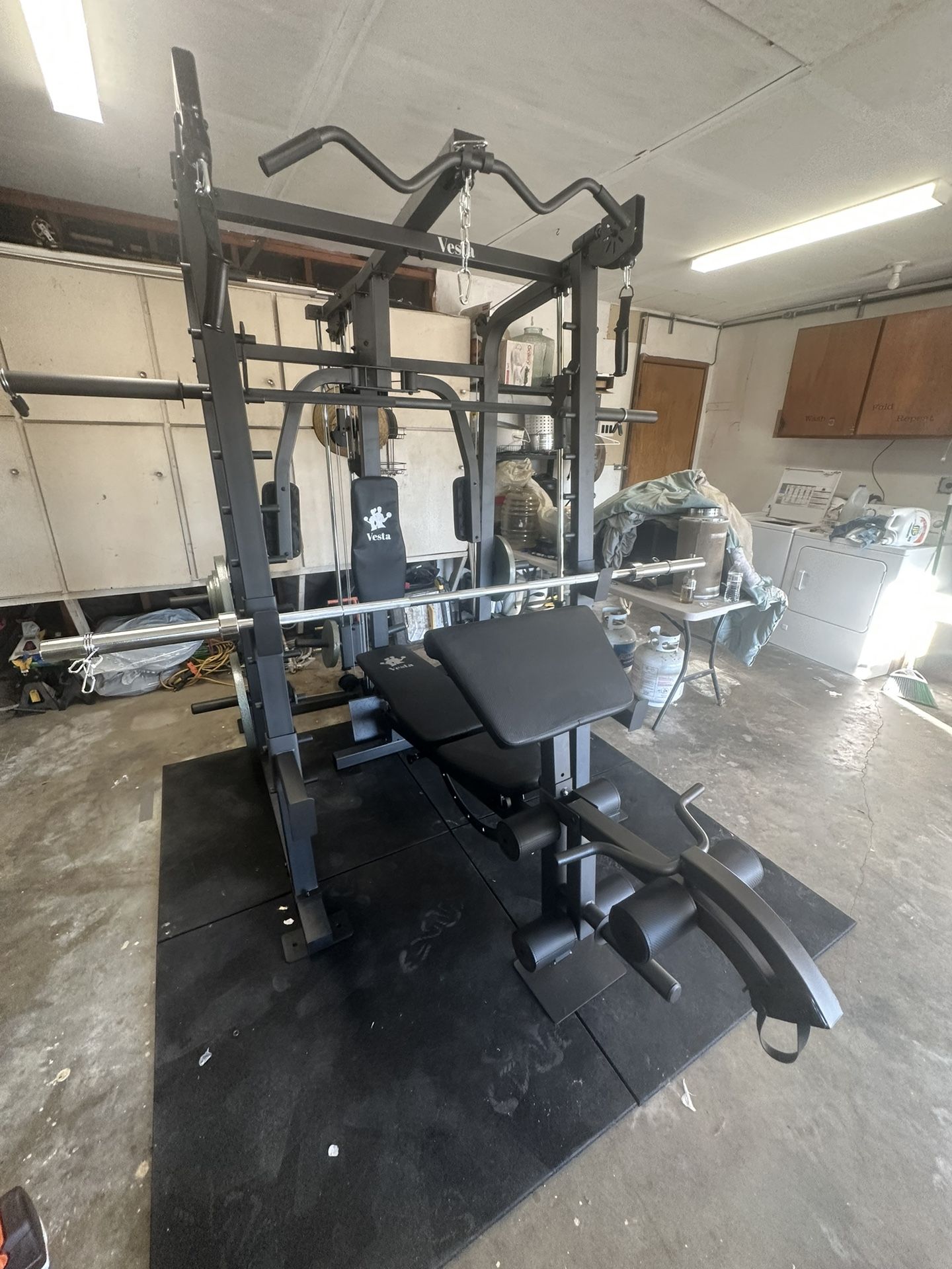 Vesta Fitness Smith Machine 2001 w/Bench Attachment | 230lb Bumpers Weights | 7ft Olympic Bar | Fitness | Gym Equipment | FREE DELIVERY 🚚