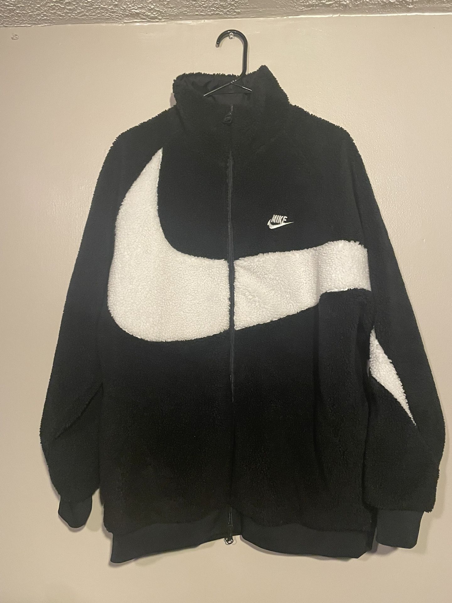 Nike Big Swoosh Reversible Boa Jacket Black White