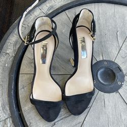 Women’s International Concept High Heels- Size 7