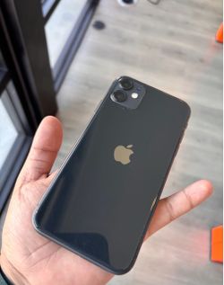 Apple iPhone 11 Black