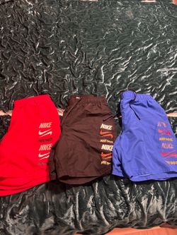 Nike Stack 7In Shorts ( $90 for all 3 ) size medium