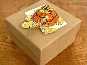Crystals Bejeweled Turtle Trinket Box 🐢  New