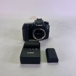 Canon EOS 80D 24.2 MP DSLR Camera Unknown Shutter Count