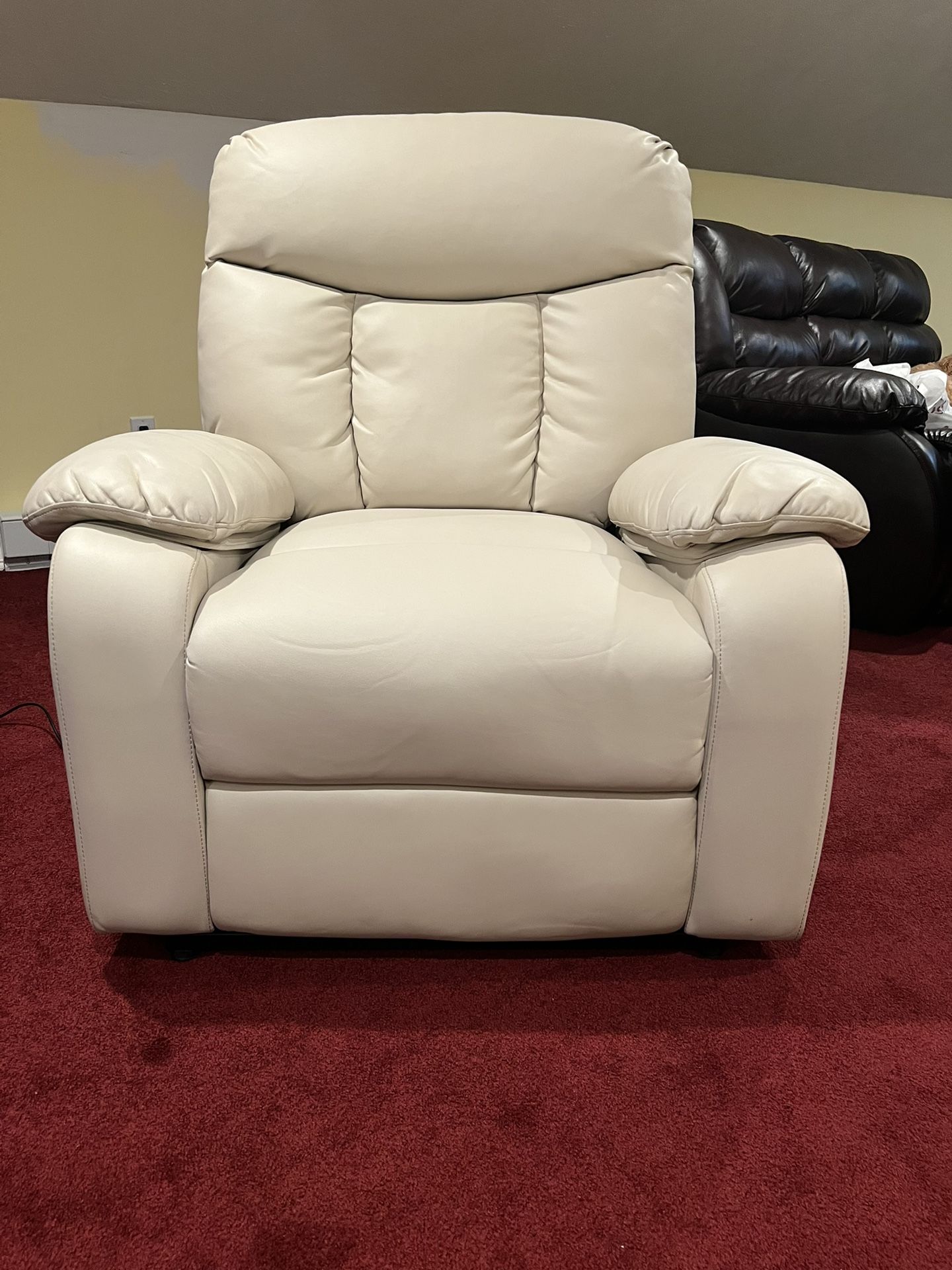 Beige Recliner With Lift