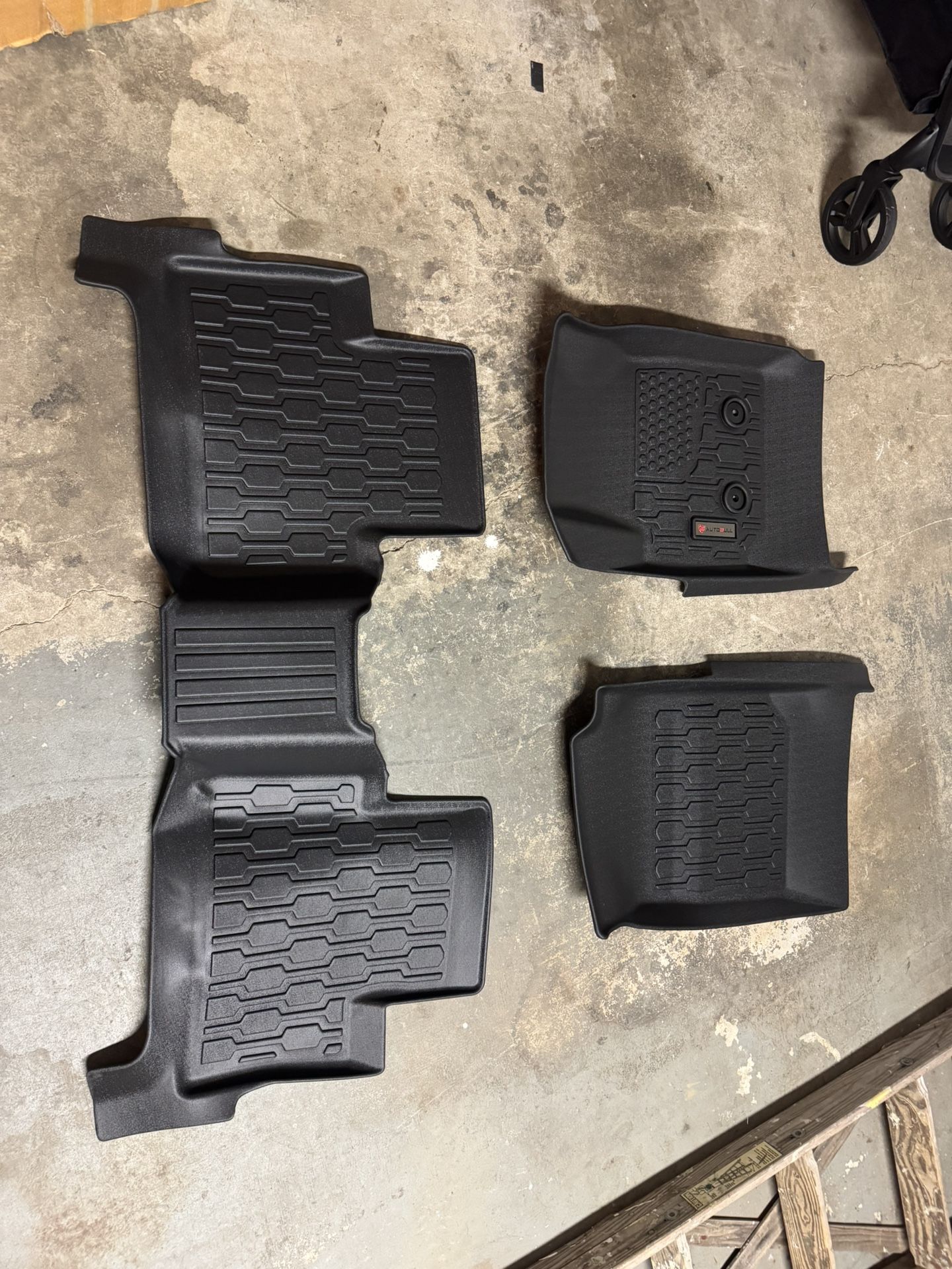 15’-22’ Colorado/Canyon Weather Floor Mats