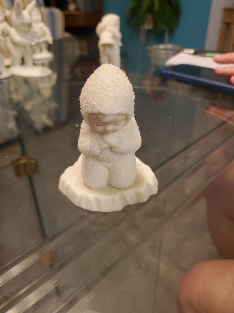 Snow Baby Praying