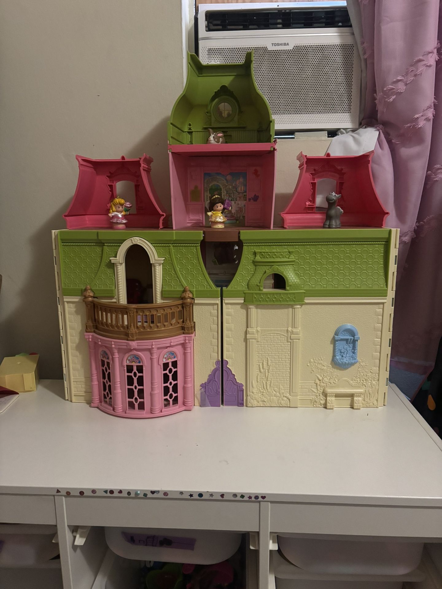 Mattel Dollhouse