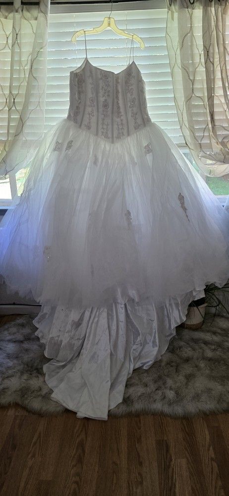 David's Bridal Wedding Dress