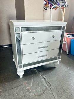 White nightstand only one