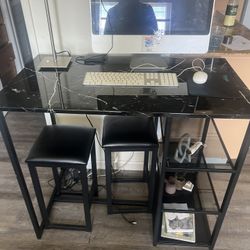 Bar table With Stools