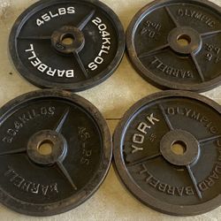 385lbs Of Plates (Negotiable)