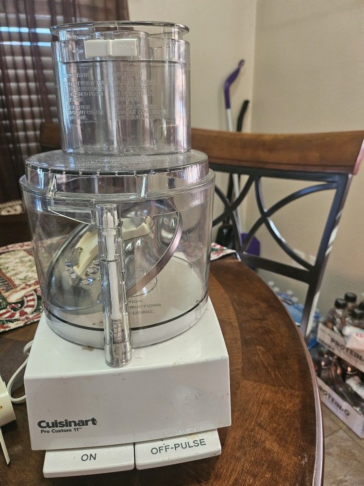 Cuisinart Food Processor, Pro Custom 11 Cup, DLC-8S
