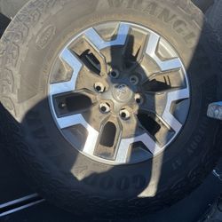 4 Rims/tires
