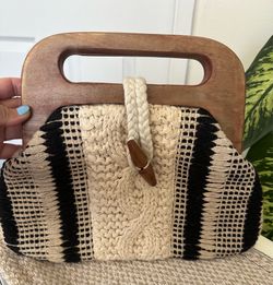 LOVESTITCH Handbag Black and Cream Colored