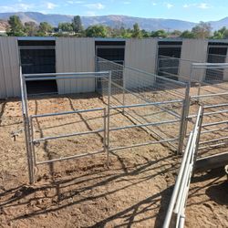 Corrals For Horses 🐎 