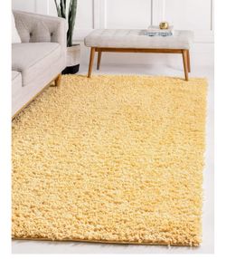 Unique Loom Davos Shag Collection Area Rug - Solid (5' 3" x 8' Rectangle, Sun Yellow)
