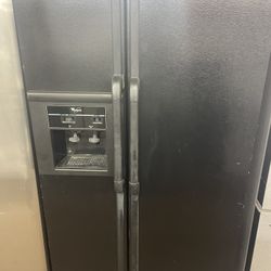 Whirlpool Dude By Side Refrigerator 