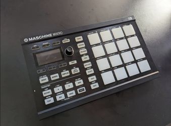 Native Instruments Maschine Mikro MKII MIDI Controller