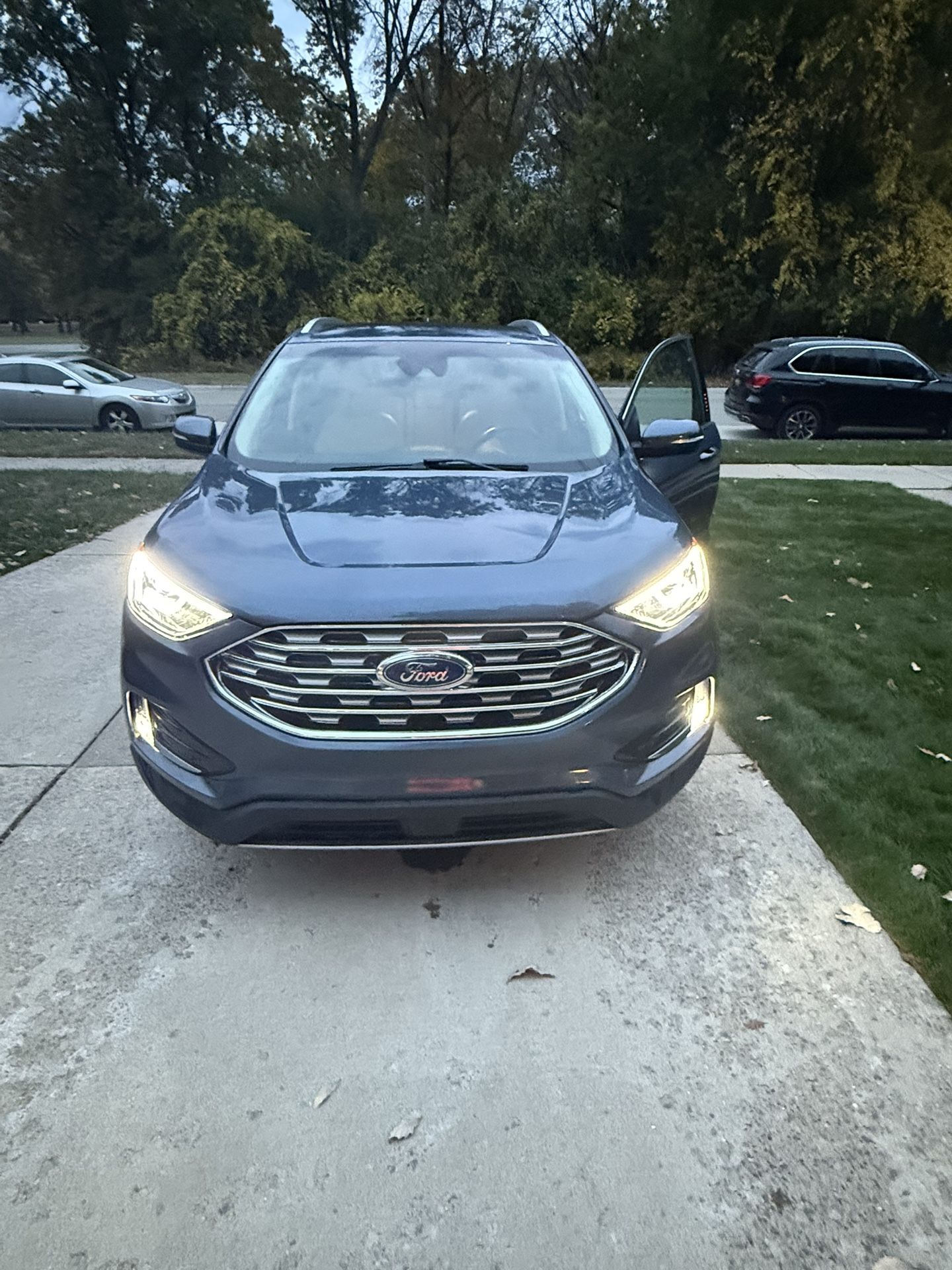 2019 Ford Edge