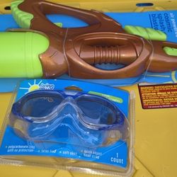 New Water Gun And Googles 