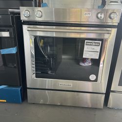  KITCHEN AID 30” SLIDE IN STOVE STAINLESS STEEL $2000