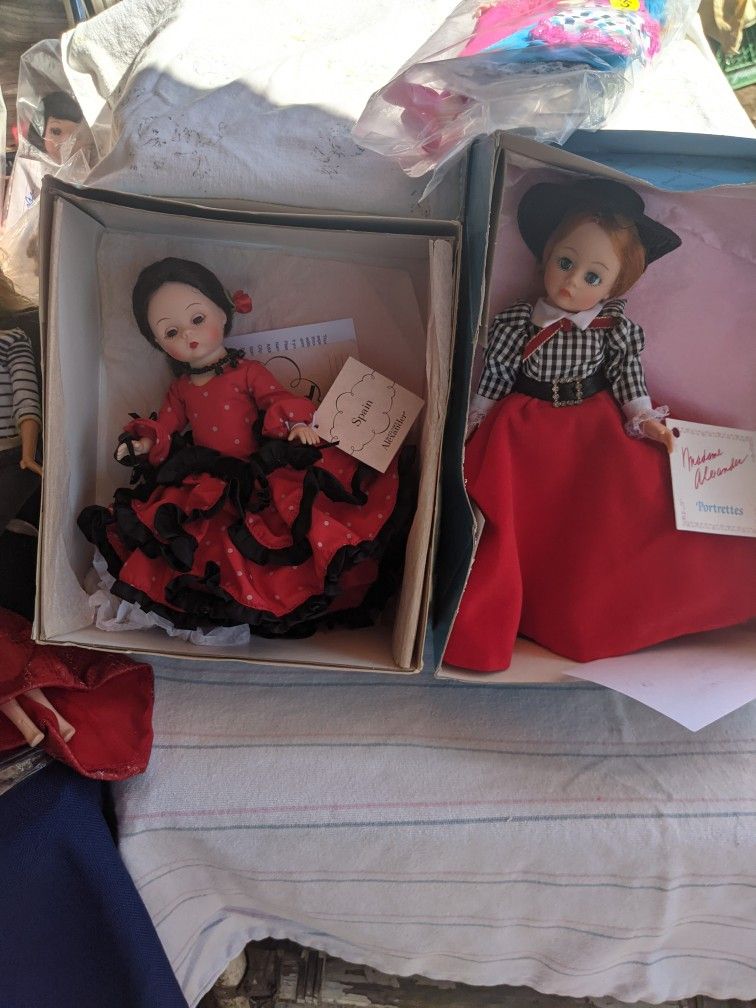 2 Madame Alexander Dolls