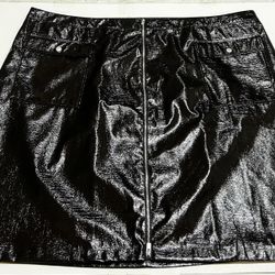 Women's Faux Patent Leather Mini Skirt 30W Front Zip Lined Gothic Rocker Punk