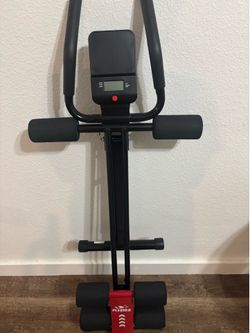 Ab workout machine