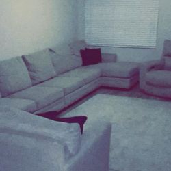 Sectional With Electric Recliner 