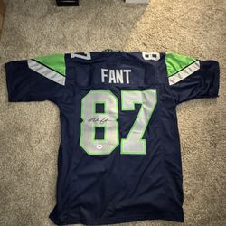 Noah Fant signed Jersey Seattle Seahawks - COA XL