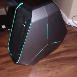Alienware Area-51 R | 16 GB DDR3 | i7-5820K CPU @ 3.30GHz | Win 10 Pro 2TB HDD