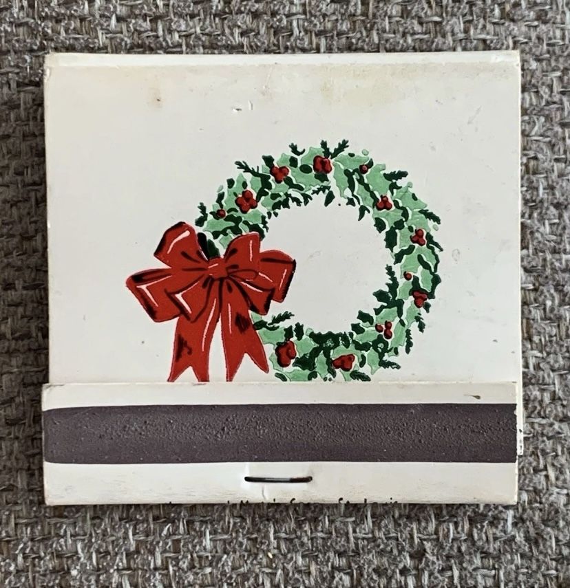 Seasons Greetings ~ Hard to Find Original Vintage Christmas Wreath Matchbook ~