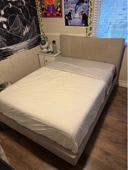Full Size Bed Frame + Mattress