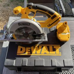 Dewalt DC390 18v Circular Saw