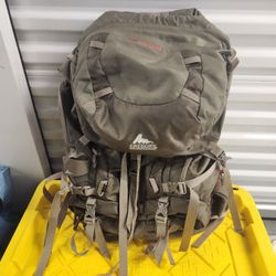 Womens Gregory Deva 60 Backpacking WS. Lightly used.