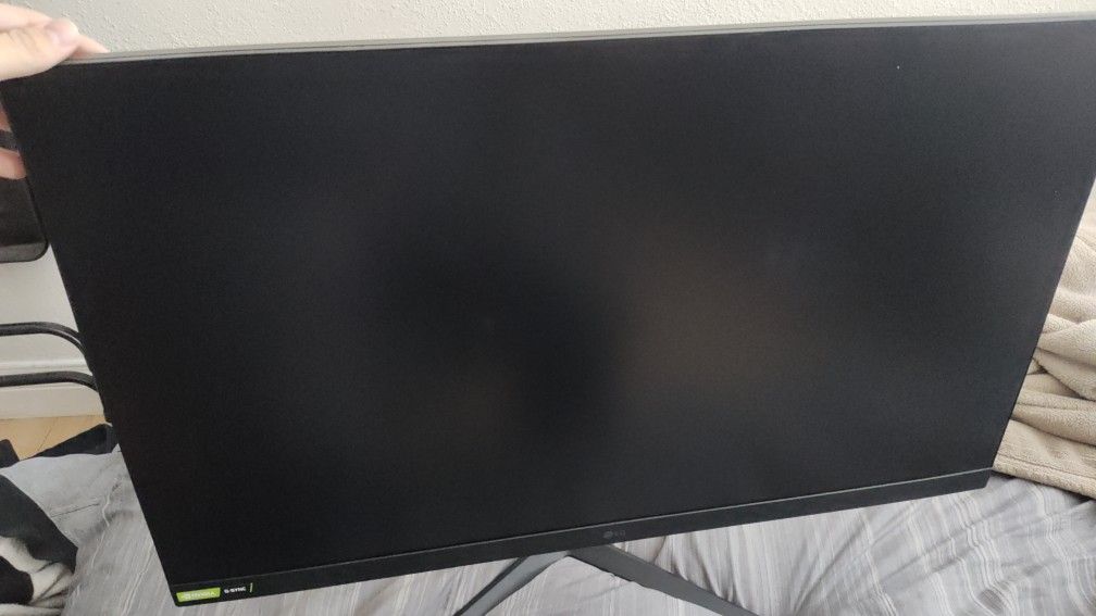 LG UltraGear 165hz 1ms Monitor 1440p 32"
