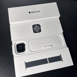 Apple Watch SE (Brand New) (At&t)