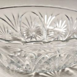 Cut Glass CrystalServing Bowl Fostoria 