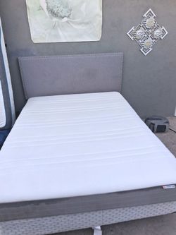 $280 cama tamaño queen usado muy limpia en buenas condiciones🙂!! ,