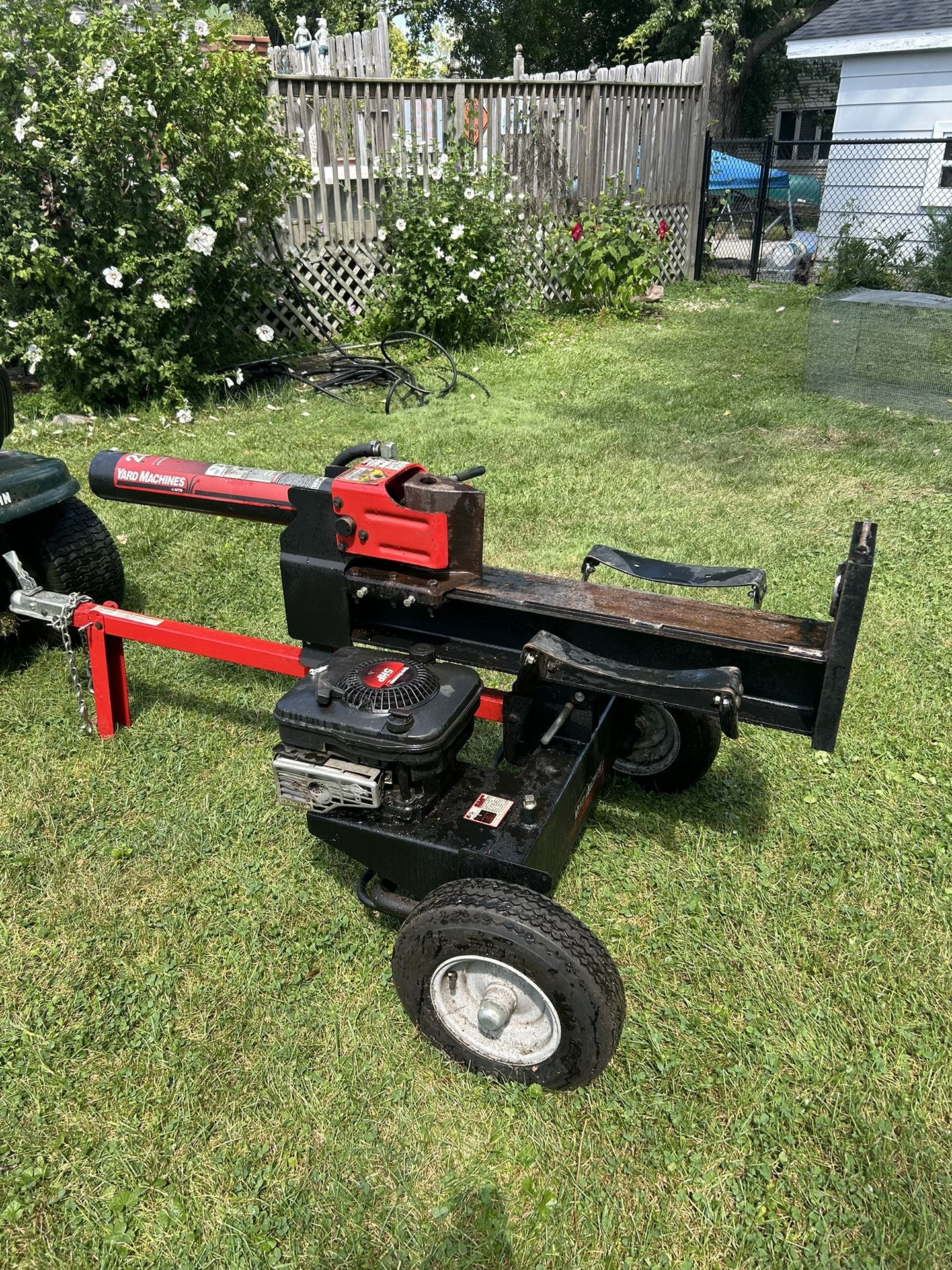 20 Ton Yard Machine Log Splitter