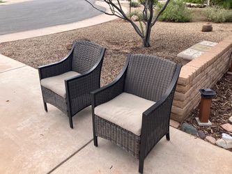 Metal frame and wicker outdoor chairs