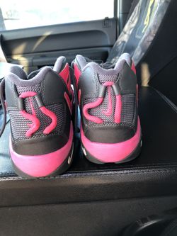 Nike Air Slant size 7 $90