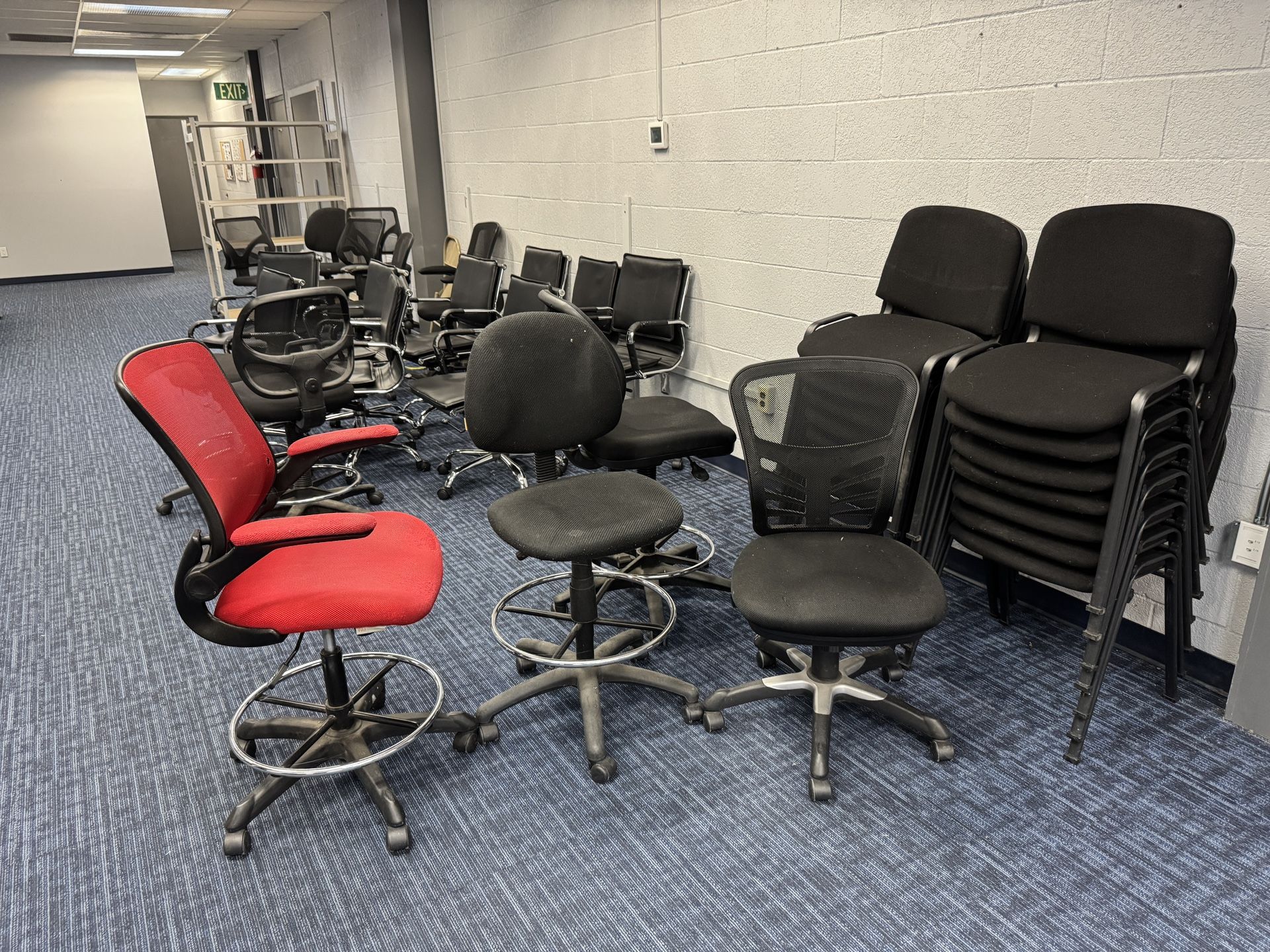 Free Chairs