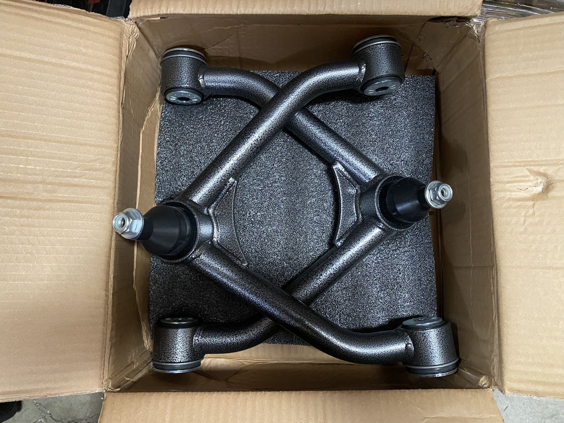 Chevy Silverado Sierra 4X4 Upper Control Arms